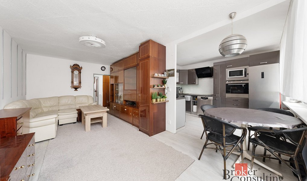 Prodej bytu 3+1 74 m², Praha – náhled fotky 11