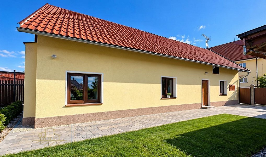 Prodej domu 130 m² s pozemkem 490 m², Rožďalovice – náhled fotky 2