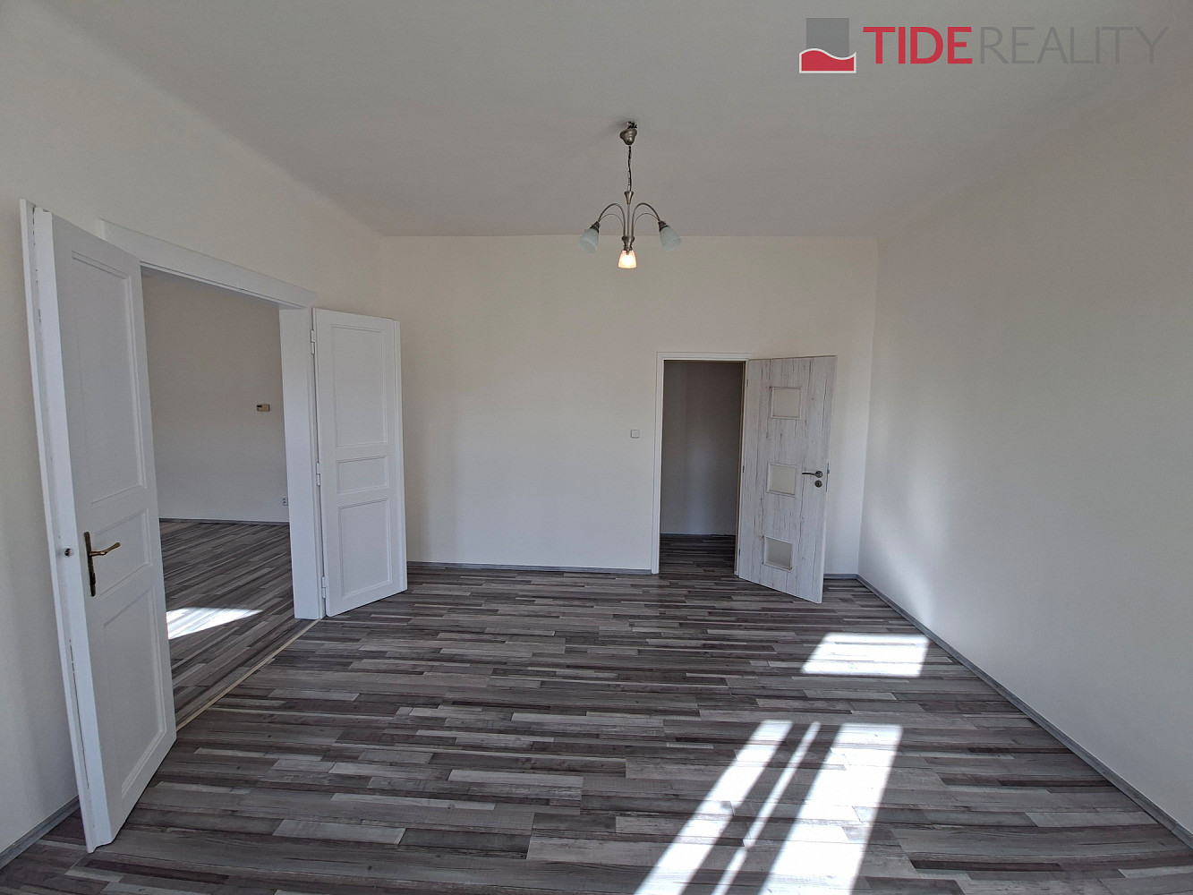 Pronájem bytu 3+1 100 m² – fotografie 4