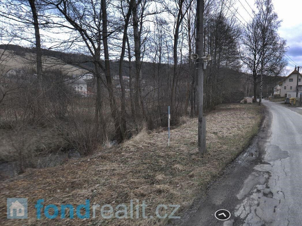 Prodej pozemku 2 116 m² – fotografie 2