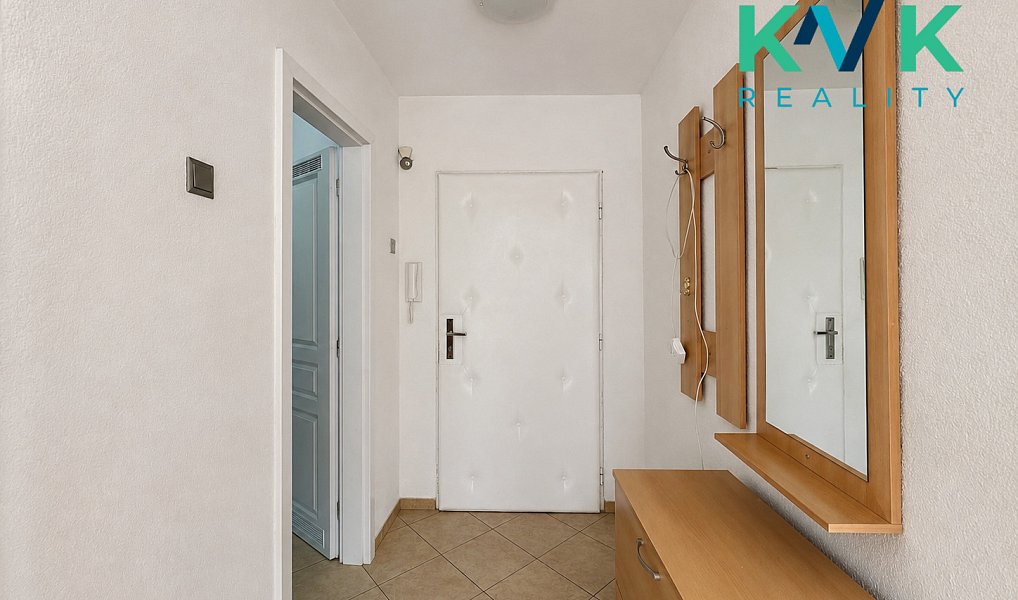 Pronájem bytu 2+1 74 m², Karlovy Vary – náhled fotky 4