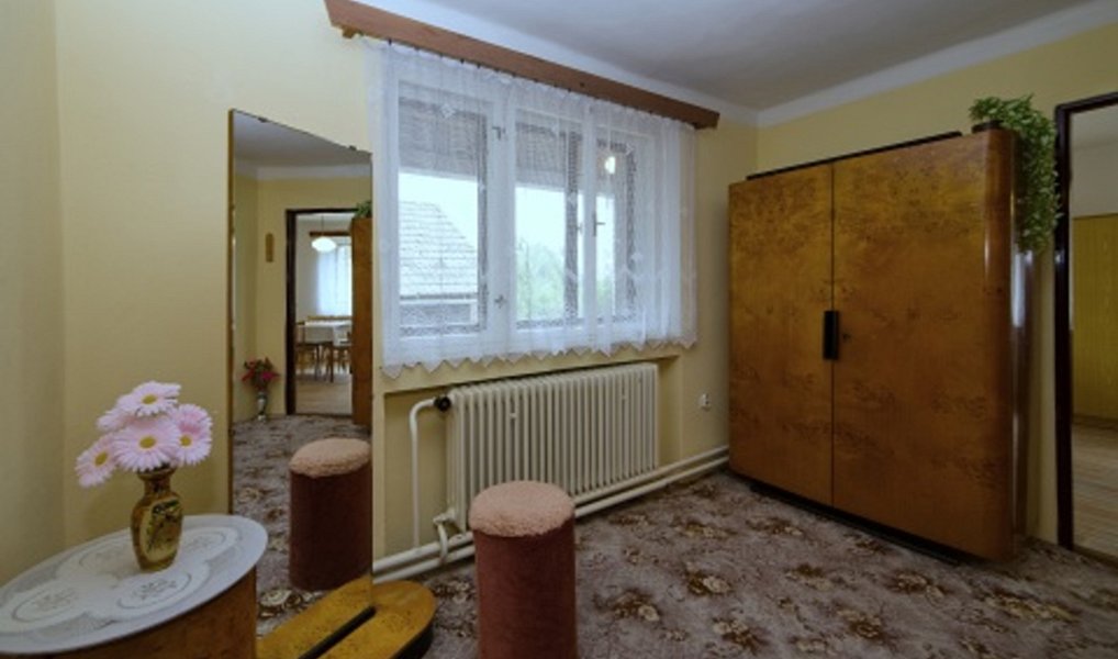 Prodej domu 255 m² s pozemkem 3 631 m², Divišov – náhled fotky 15