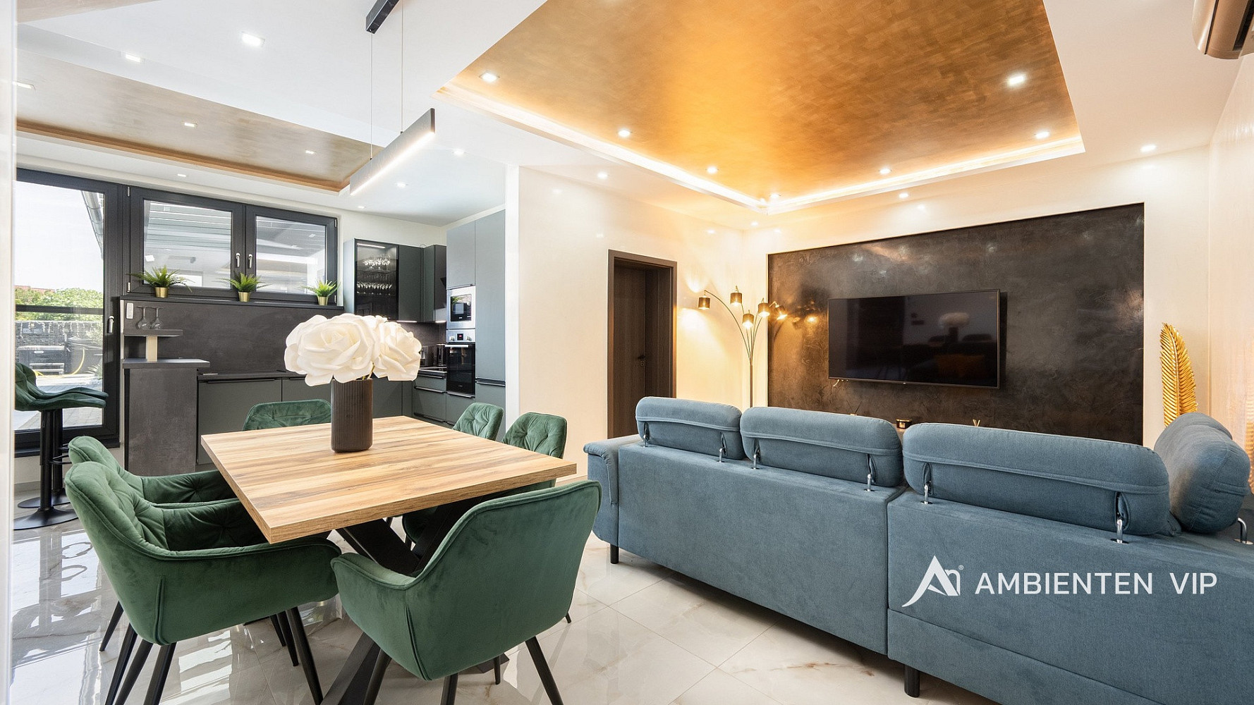 Prodej nájemního domu, činžáku 248 m²