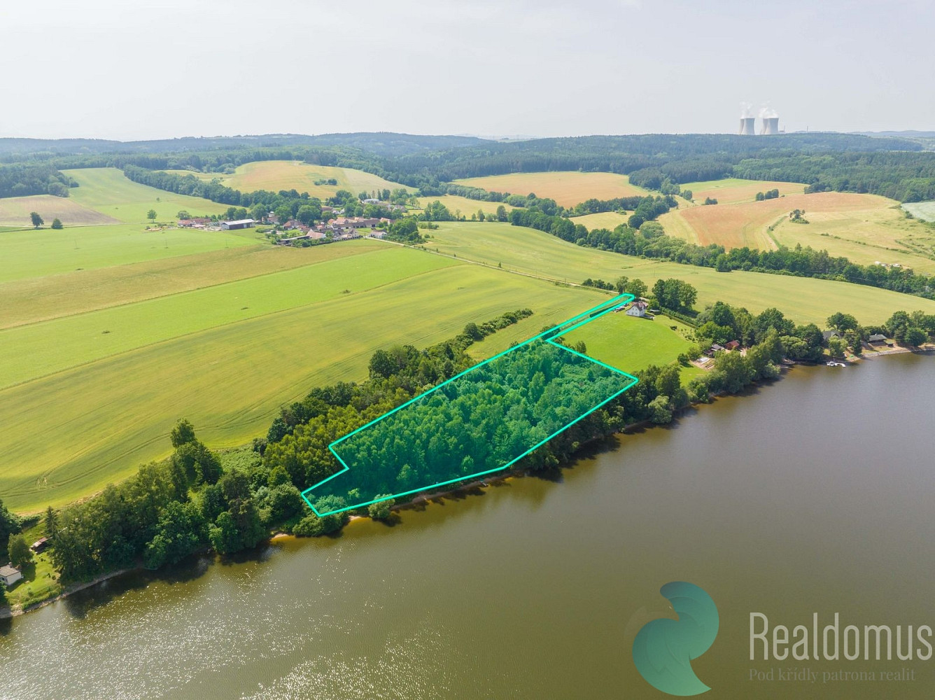 Prodej stavebního pozemku 9 993 m²
