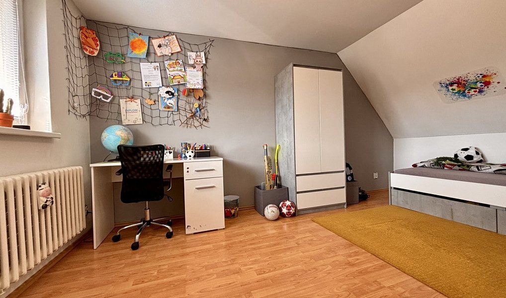 Prodej domu 198 m² s pozemkem 147 m², Rousínov – náhled fotky 20