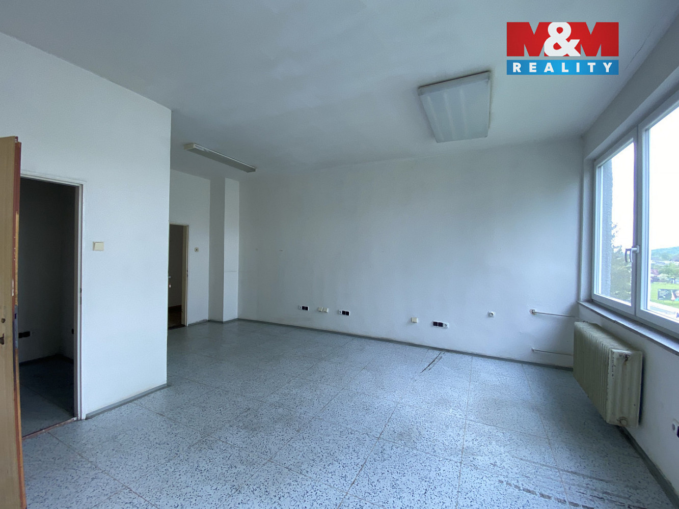 Pronájem kanceláře 13 m² — photo 3