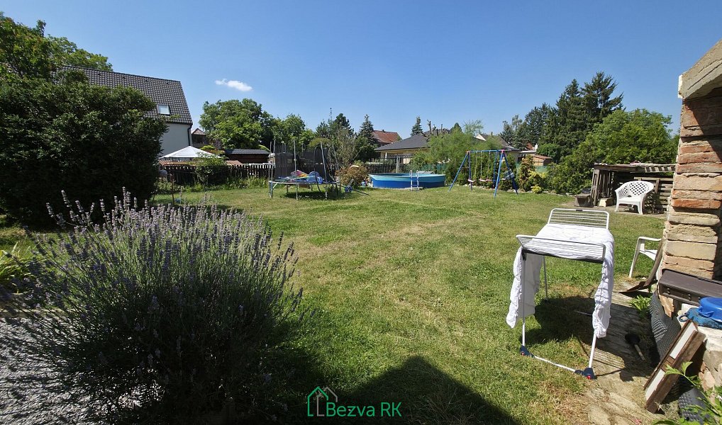 Prodej domu 250 m² s pozemkem 843 m², Nučice – náhled fotky 17