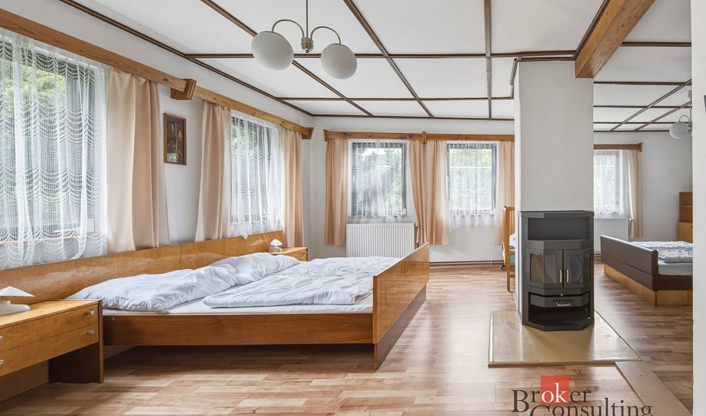 Prodej domu 220 m² s pozemkem 324 m², Dolní Podluží – náhled fotky 22