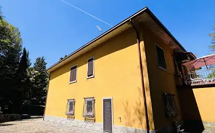 Prodej domu 420 m² s pozemkem 2 500 m², Chiusi della Verna, Provincie Arezzo, Itálie