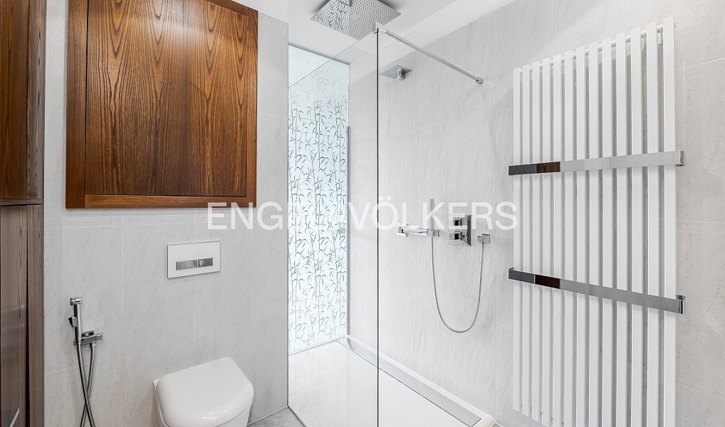 Pronájem bytu 2+kk 81 m², Praha – náhled fotky 8