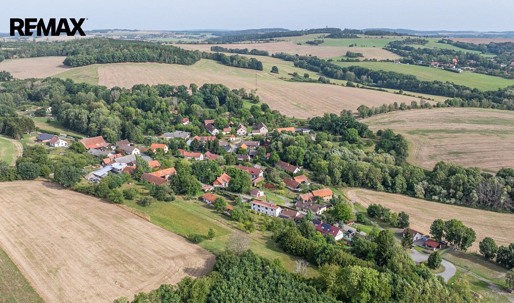 Prodej domu 202 m² s pozemkem 551 m², Struhařov – náhled fotky 30