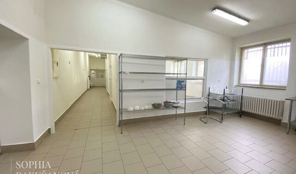 Prodej komerčního objektu (jiného typu) 700 m², Ostrava – náhled fotky 8