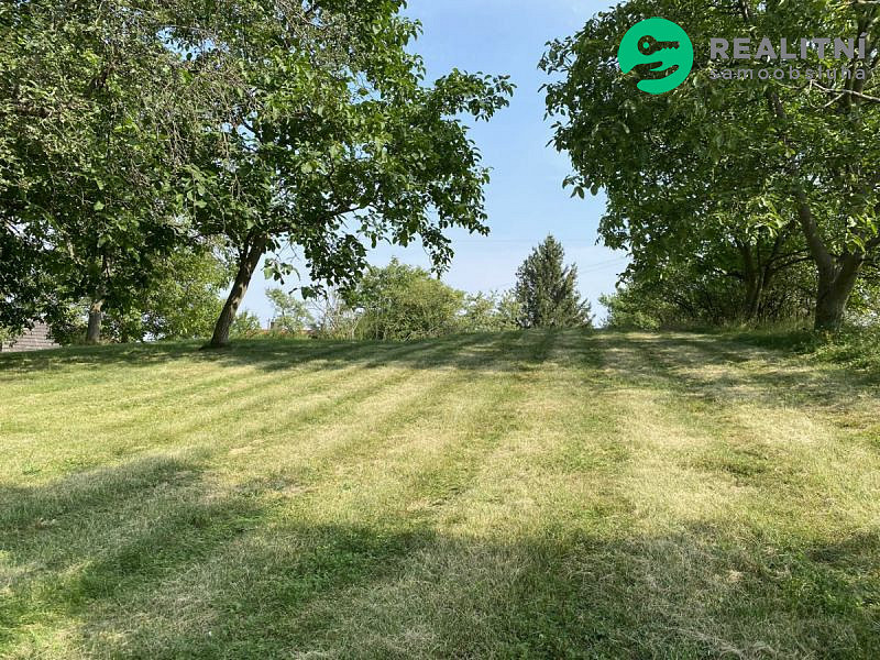 Prodej stavebního pozemku 3 359 m² – fotografie 3