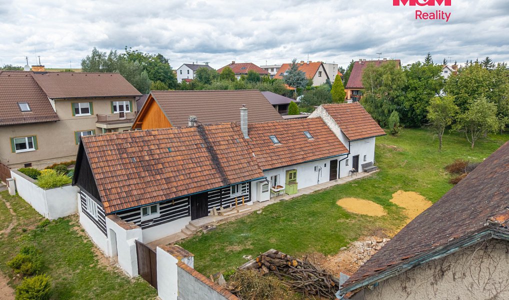 Prodej domu 165 m² s pozemkem 1 298 m², Lužná – náhled fotky 2