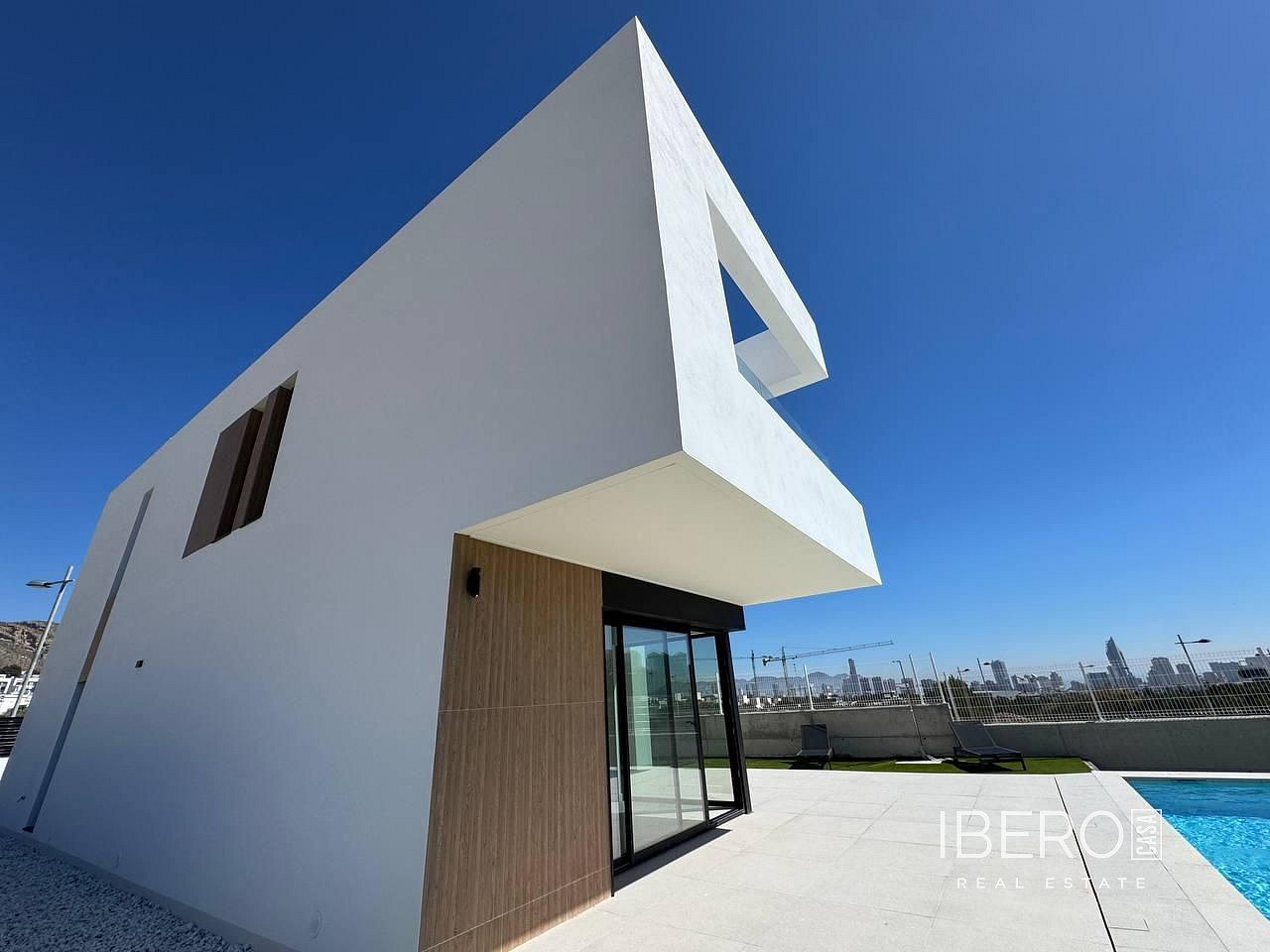 Prodej domu 222 m² s pozemkem 500 m²