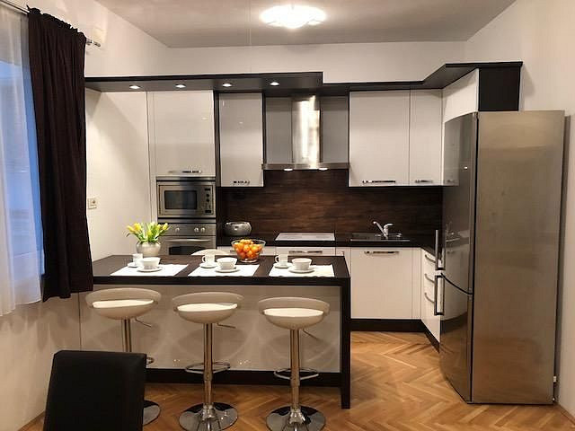 Pronájem bytu 2+kk 62 m²