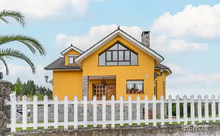 Prodej domu 2 193 m² s pozemkem 2 023 m², Langreo, Španělsko