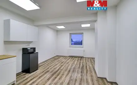 Pronájem kanceláře 61 m², Alšova, Dobřany, okres Plzeň-Jih