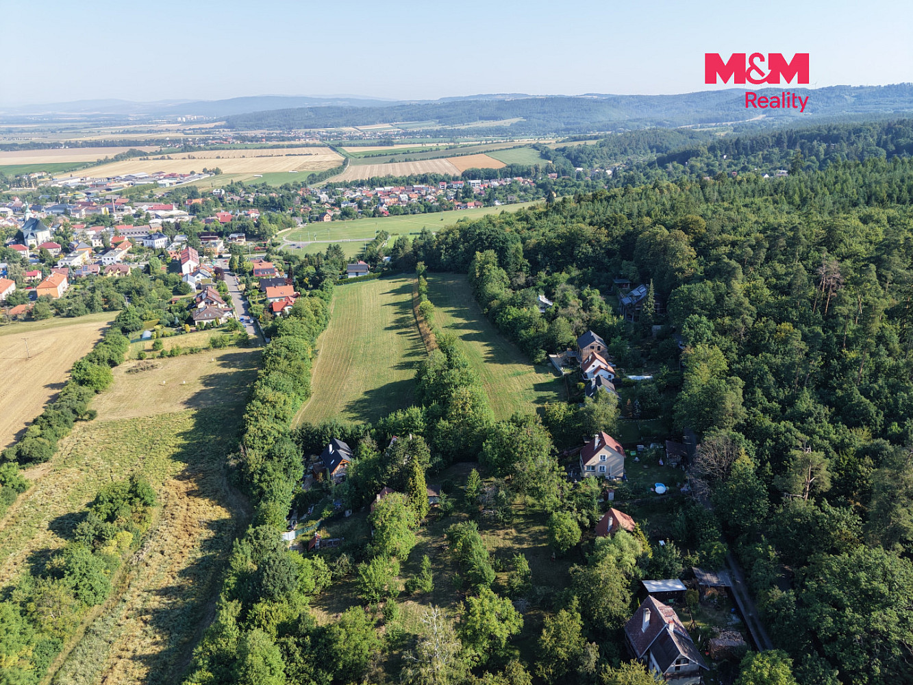 Prodej stavebního pozemku 2 011 m² – fotografie 5