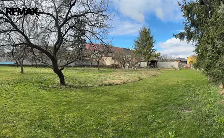 Prodej stavebního pozemku 1 168 m², Křelov-Břuchotín, okres Olomouc