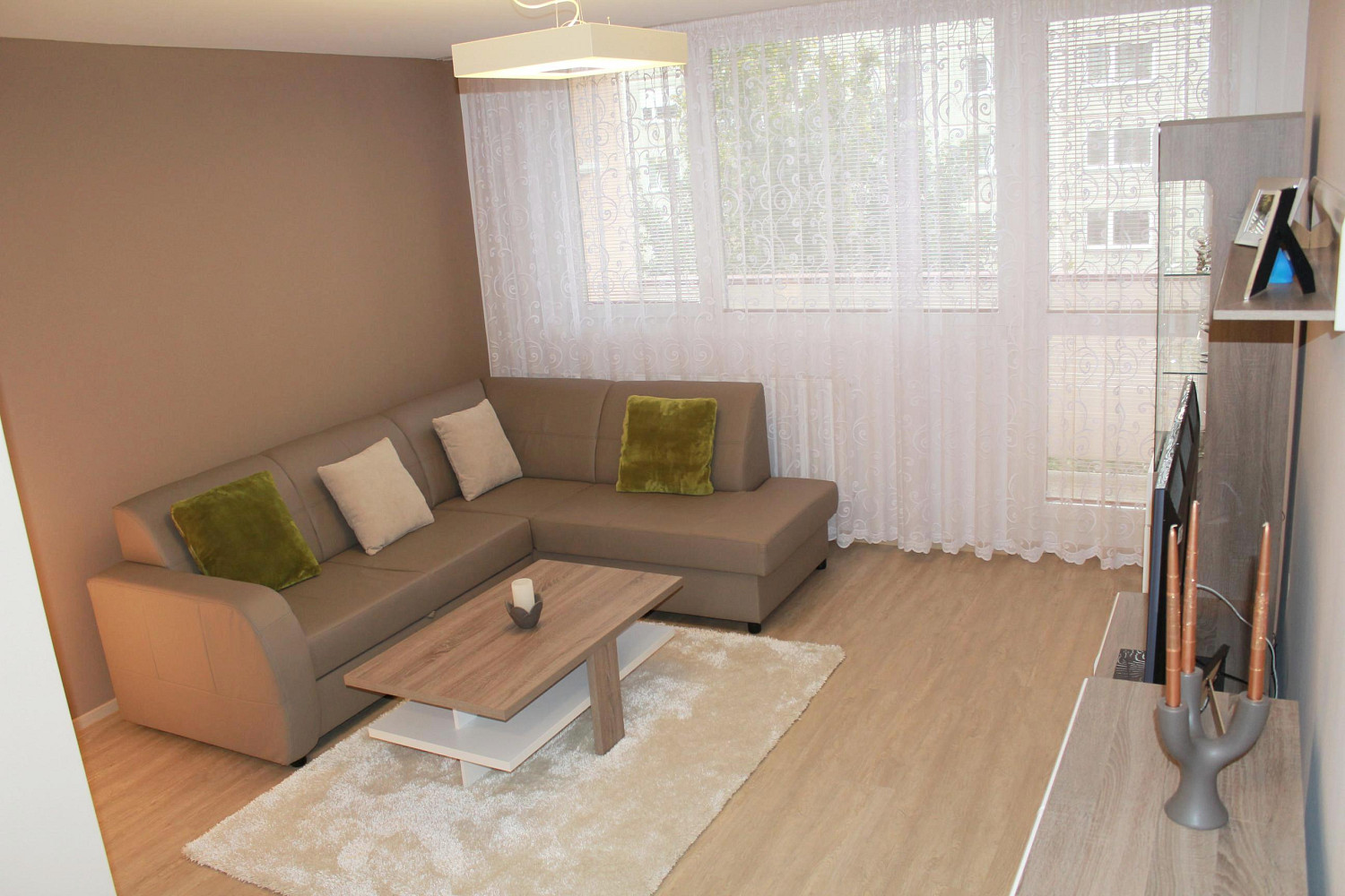 Pronájem bytu 3+1 75 m² – fotografie 2