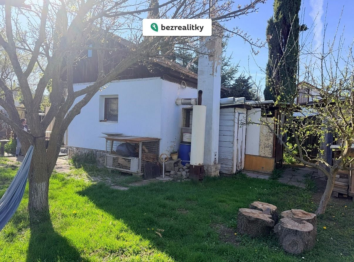 Prodej zahrady 400 m²