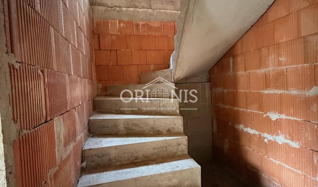 Prodej domu 138 m² s pozemkem 282 m², Kadaň – náhled fotky 16