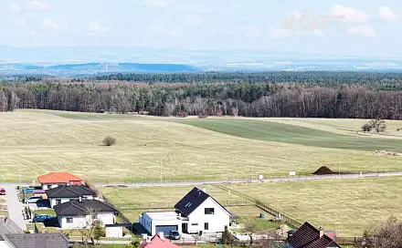 Prodej stavebního pozemku 1 053 m², Poběžovice u Holic