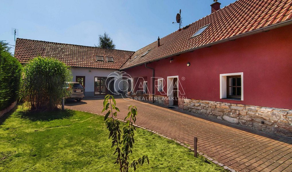 Prodej domu 280 m² s pozemkem 577 m², Kosova Hora – náhled fotky 30