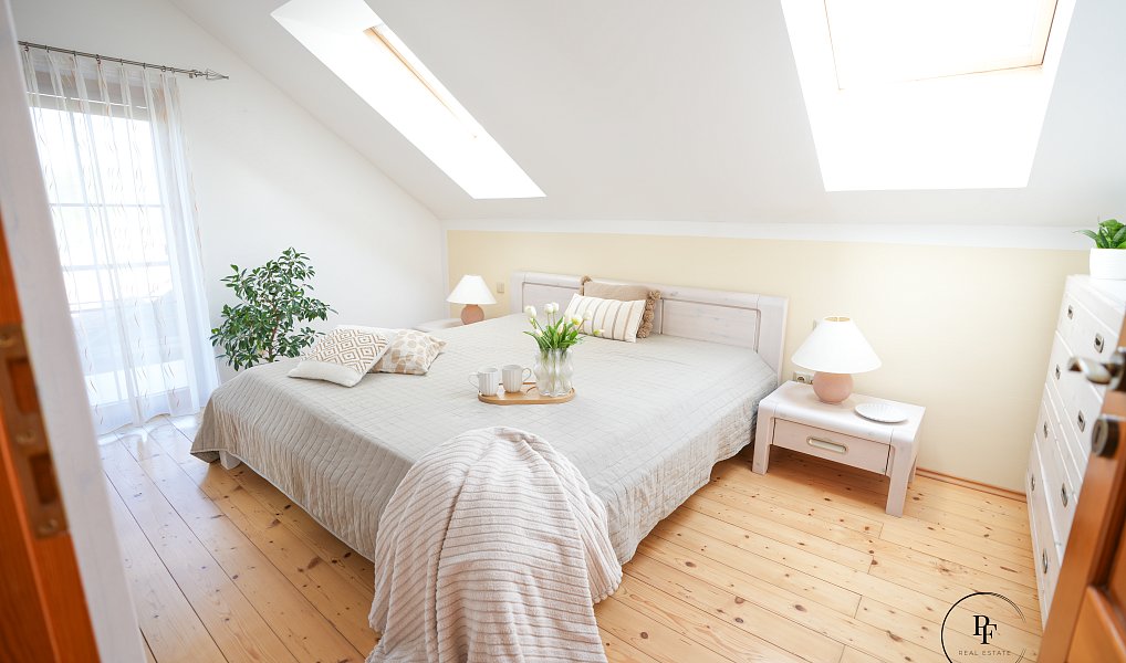 Prodej domu 134 m² s pozemkem 1 249 m², Bezděz – náhled fotky 2