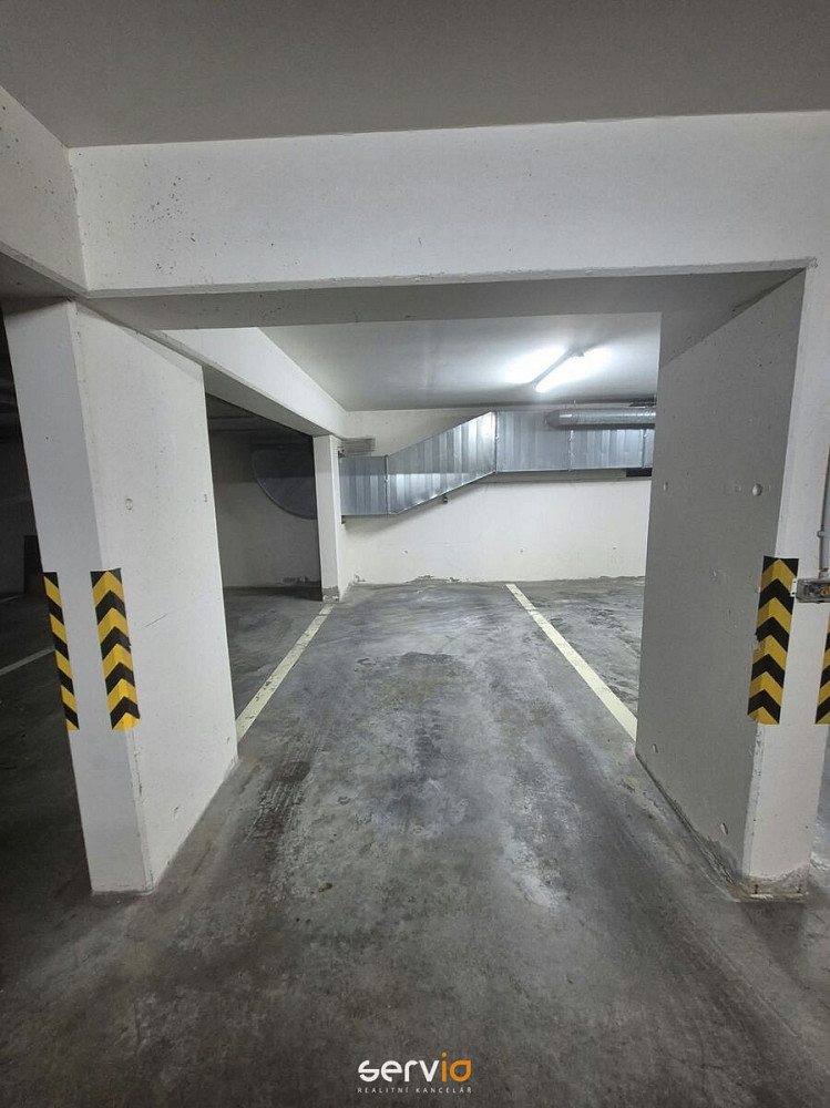 Prodej garážového stání 12 m², ul. Francouzská, Brno-Zábrdovice