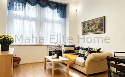 Prodej bytu 2+1 50 m², Na Čečeličce, Praha 5 - Smíchov, okres Praha
