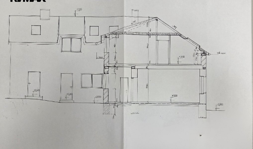 Prodej domu 244 m² s pozemkem 849 m², Praha – náhled fotky 24