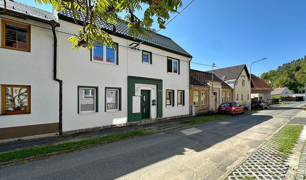 Prodej domu 150 m² s pozemkem 377 m², Sušice – náhled fotky 22