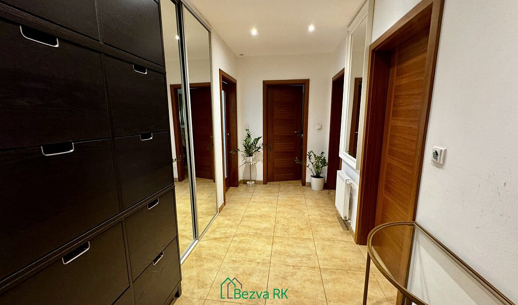 Prodej bytu 3+kk 71 m², Praha – náhled fotky 17