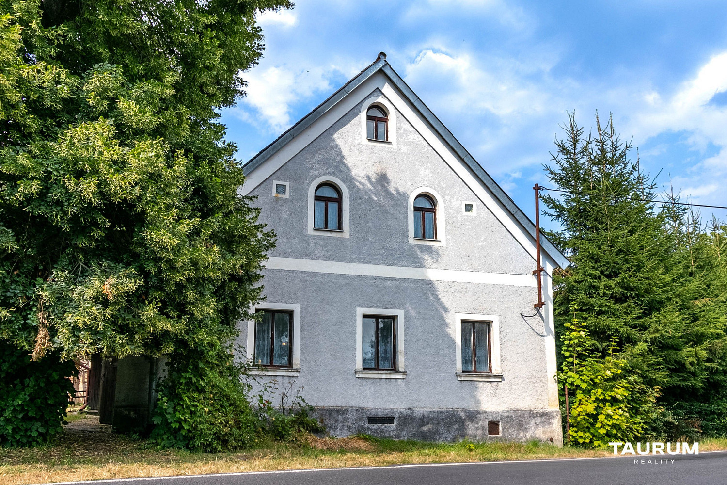 Prodej domu 146 m² s pozemkem 4 654 m²