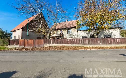 Prodej domu 255 m² s pozemkem 733 m², Střemy, okres Mělník