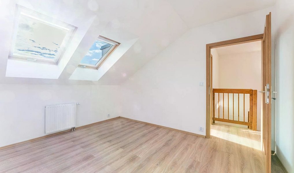 Prodej bytu 4+kk 130 m², Roztoky – náhled fotky 16