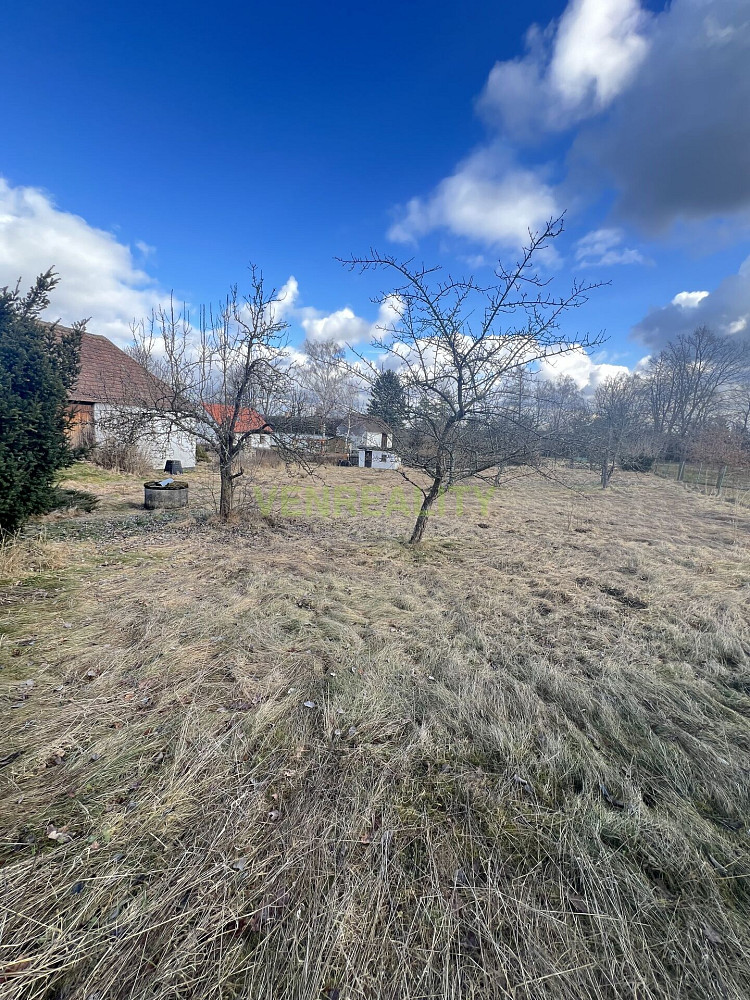 Prodej stavebního pozemku 1 496 m² – fotografie 4