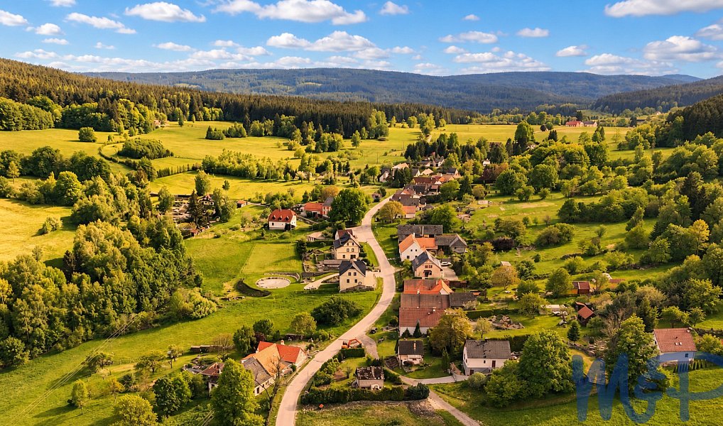 Prodej domu 230 m² s pozemkem 398 m², Horní Stropnice – náhled fotky 33