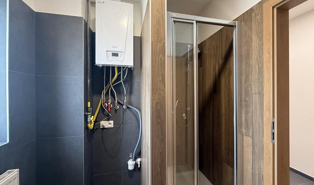 Pronájem bytu 2+kk 89 m², Úherce – náhled fotky 10