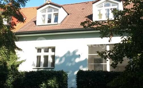 Prodej domu 330 m² s pozemkem 605 m²