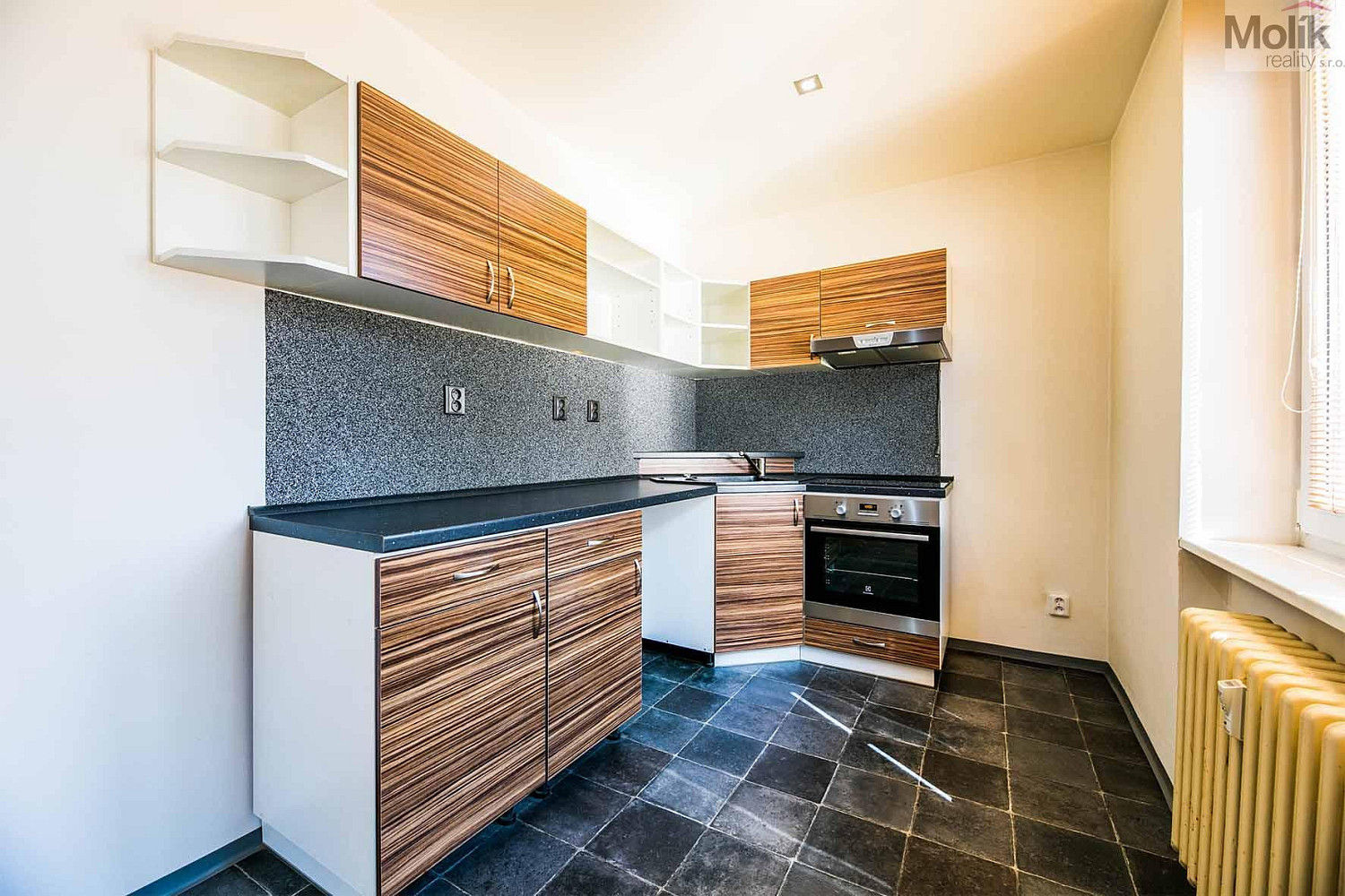 Prodej bytu 2+1 49 m² – fotografie 2