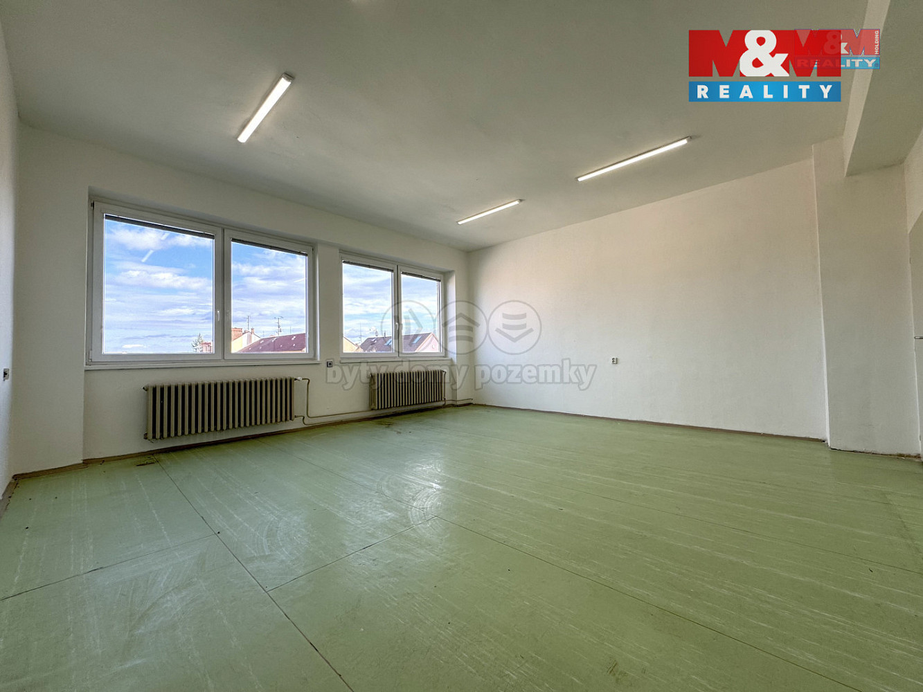 Pronájem kanceláře 34 m² — photo 2