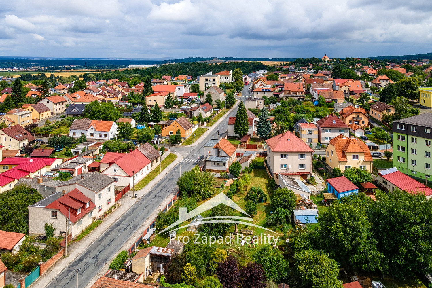 Prodej domu 196 m² s pozemkem 276 m² – fotografie 3