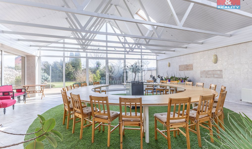 Prodej domu 300 m² s pozemkem 1 821 m², Město Albrechtice – náhled fotky 17