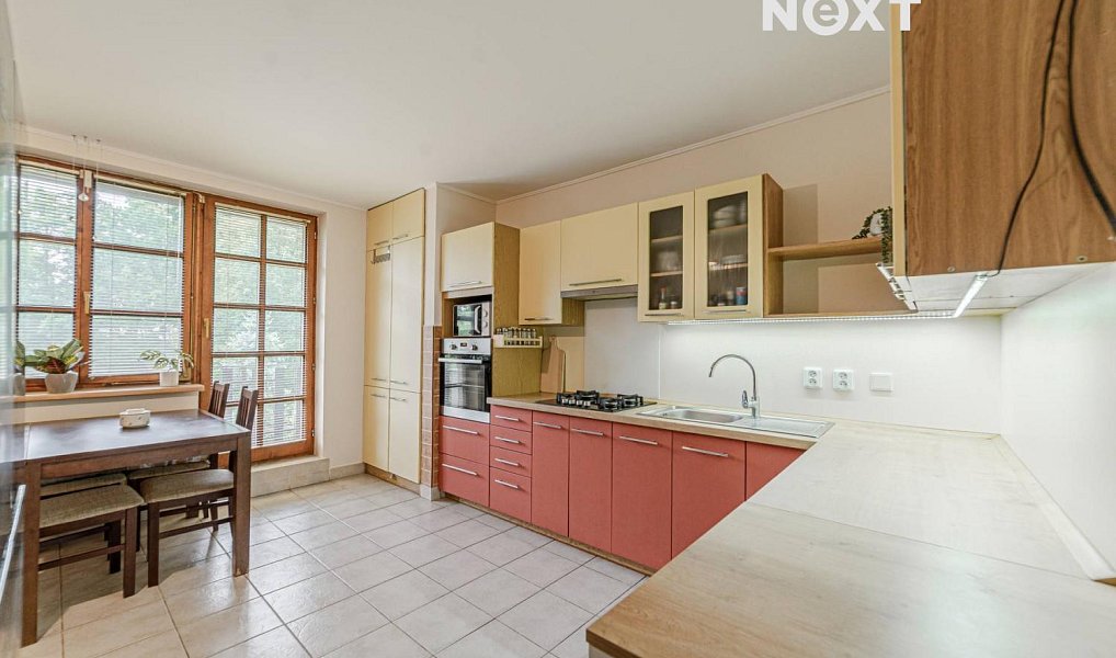 Prodej domu 214 m² s pozemkem 2 616 m², Karviná – náhled fotky 2