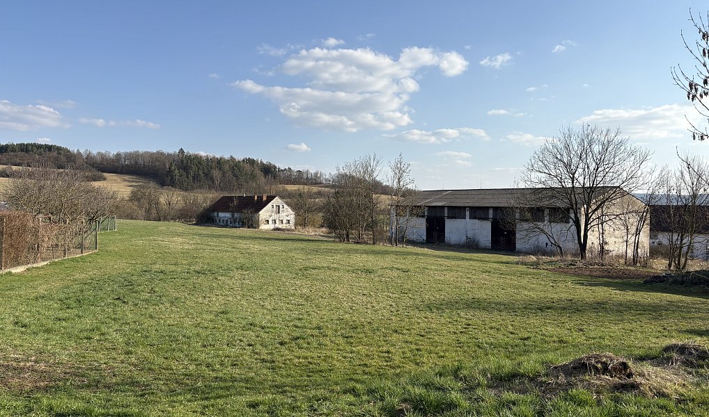 Prodej stavebního pozemku 6 579 m², Petrovice – náhled fotky 4