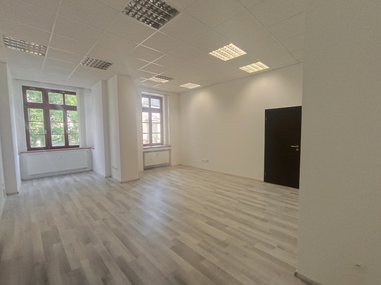 Pronájem kanceláře 87 m² – fotografie 5