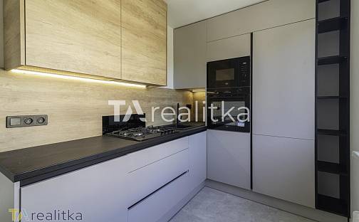 Prodej bytu 3+1 55 m², Haškova, Karviná - Ráj